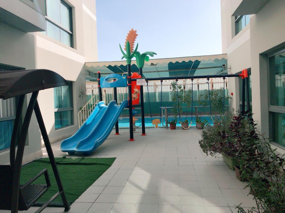 Stout Apartments Manama Exteriör bild